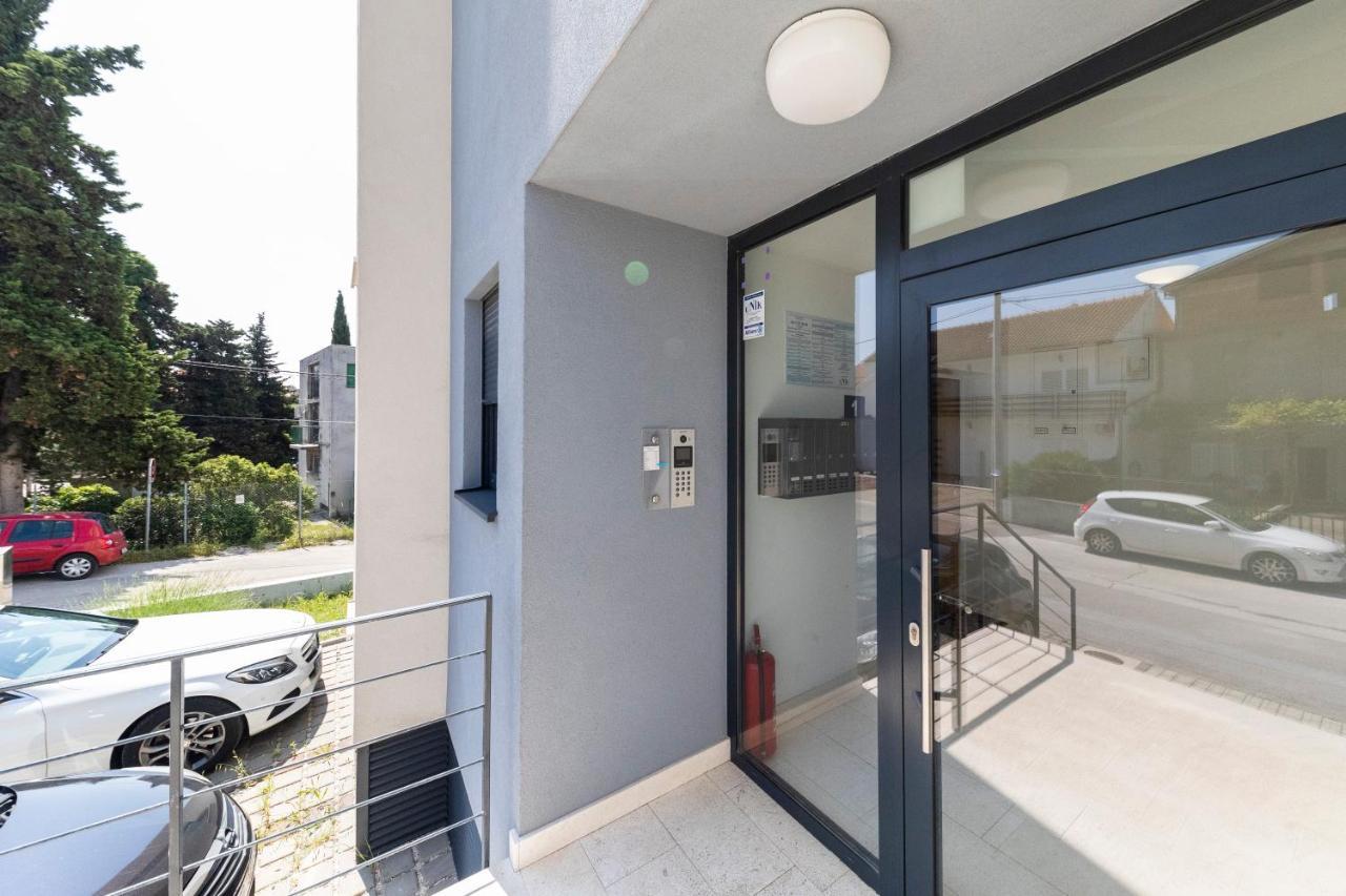 Lusea Apartment Zadar Exterior photo
